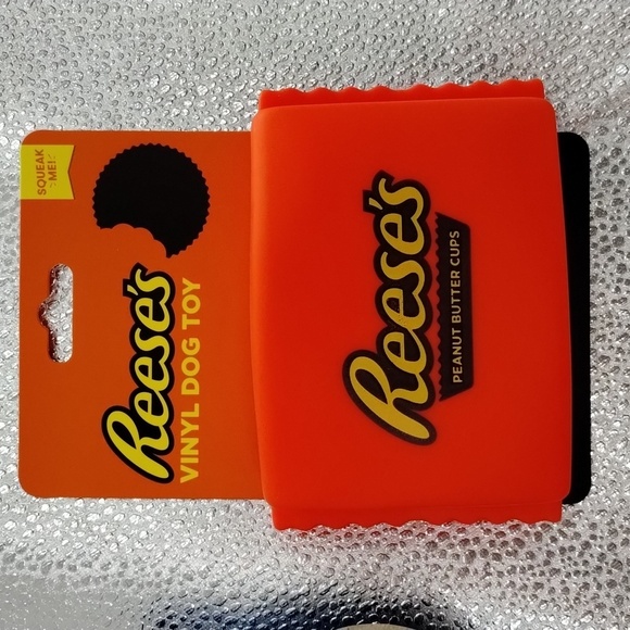 Crinkle and Squeak Dog Toys Ruffles and Reese's chips and Candy - Picture 3 of 5